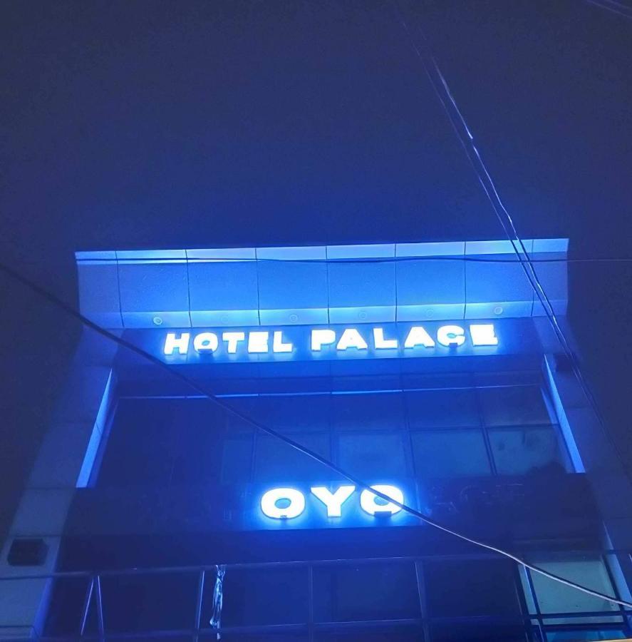 Oyo Palace Hotel Rohtak Bagian luar foto