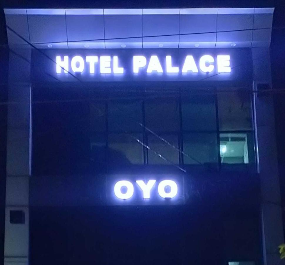 Oyo Palace Hotel Rohtak Bagian luar foto
